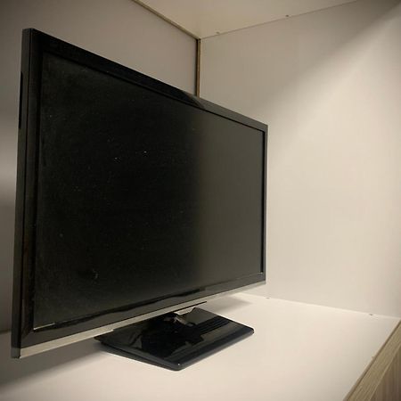 Joannas Airport Luxury Rooms アルテミダ エクステリア 写真