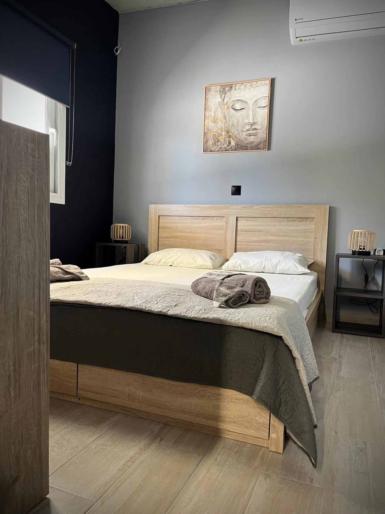 Joannas Airport Luxury Rooms アルテミダ エクステリア 写真