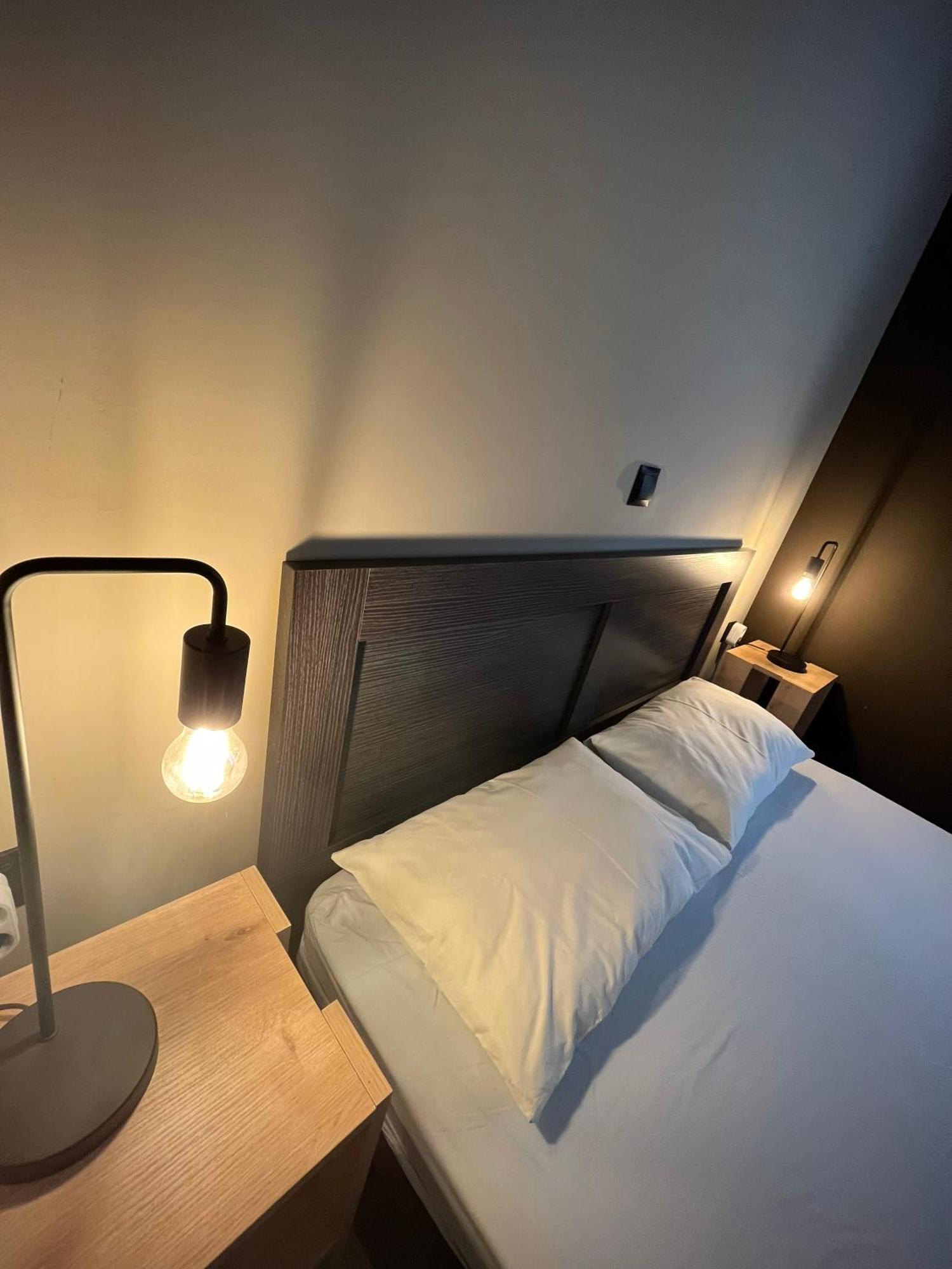 Joannas Airport Luxury Rooms アルテミダ エクステリア 写真